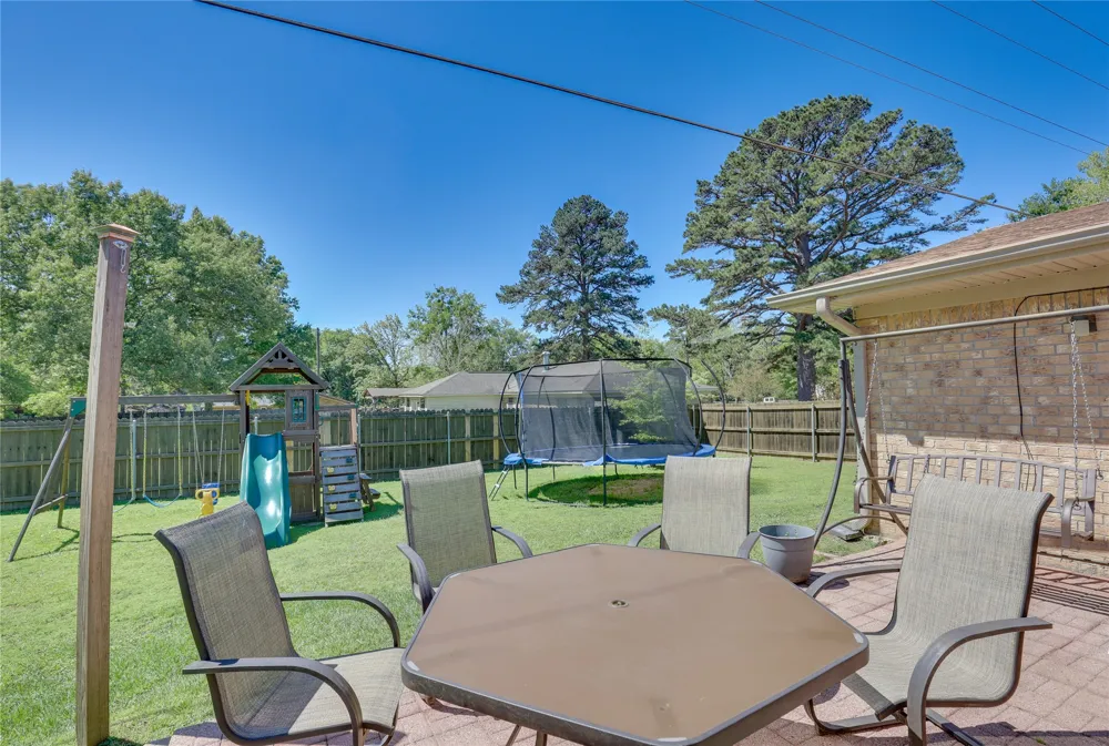 100 Madison Drive Longview, TX 75603