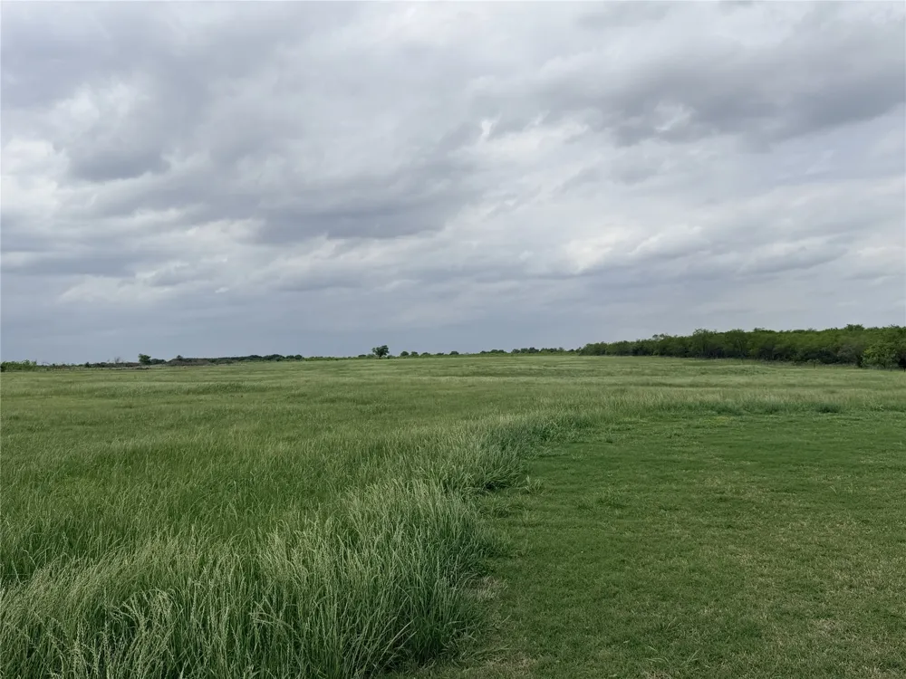 192 Fm 1183 Alma, TX 75119
