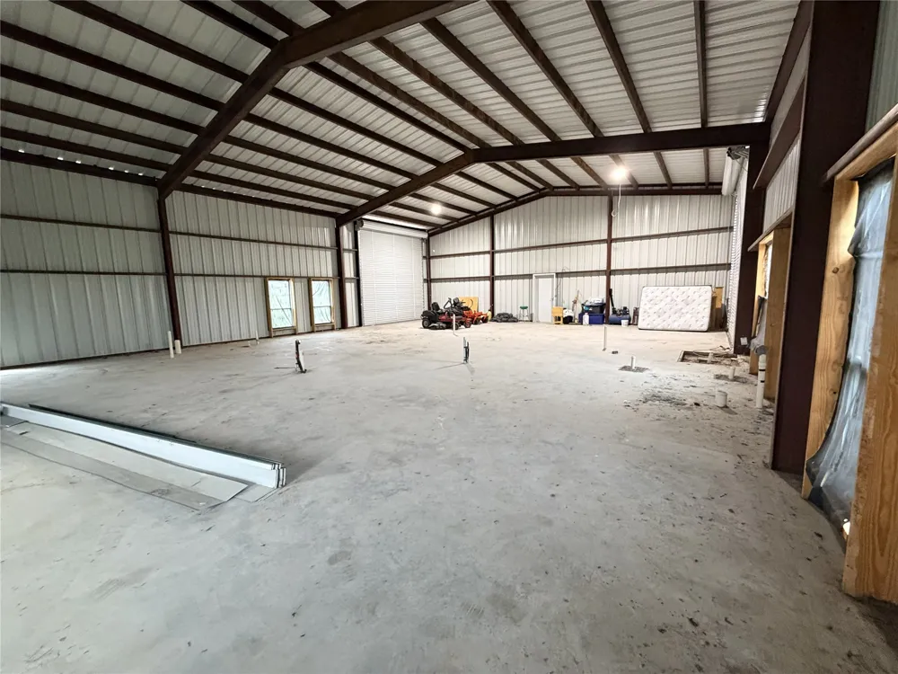 192 Fm 1183 Alma, TX 75119