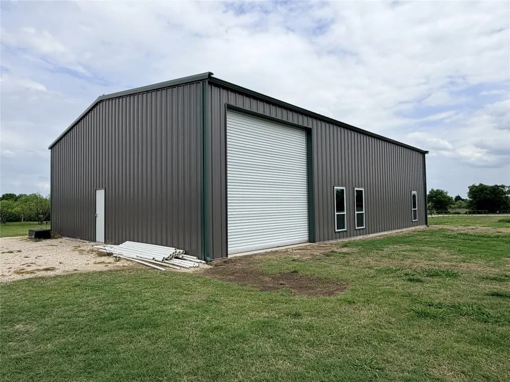 192 Fm 1183 Alma, TX 75119