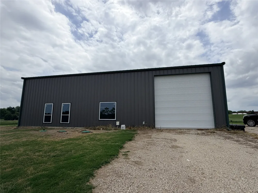 192 Fm 1183 Alma, TX 75119