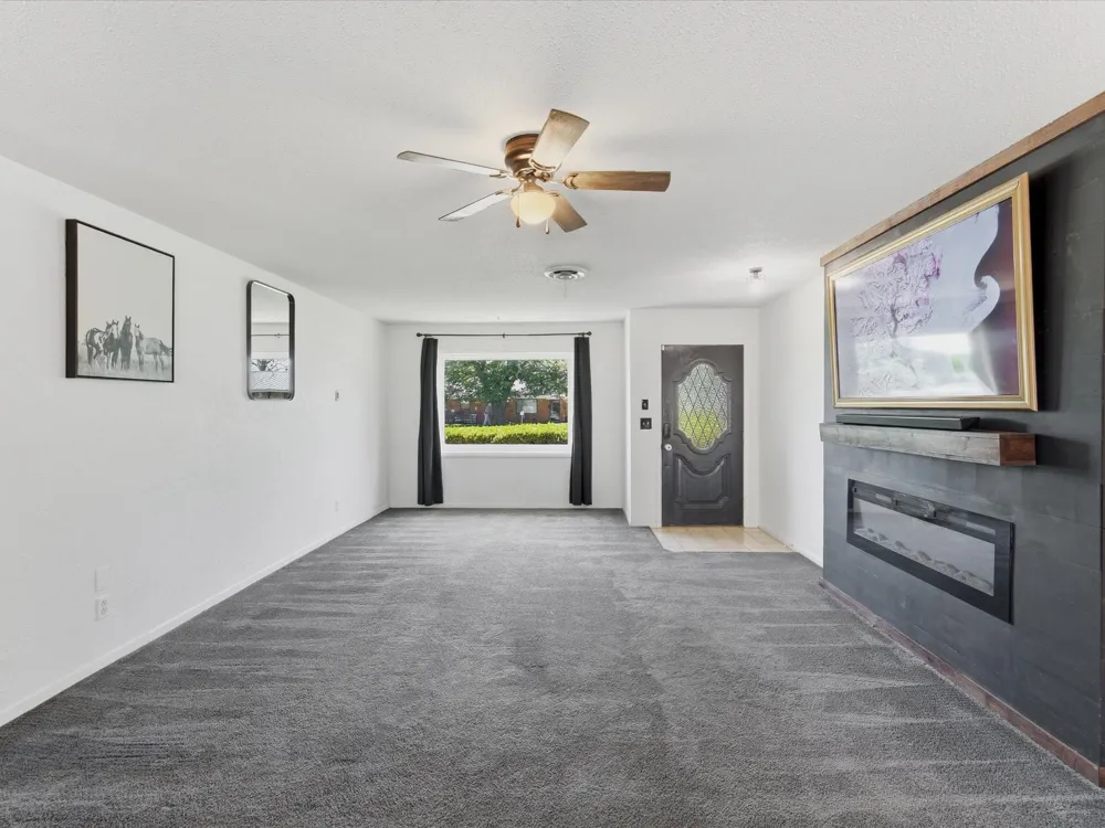 1312 Rock Street Bowie, TX 76230