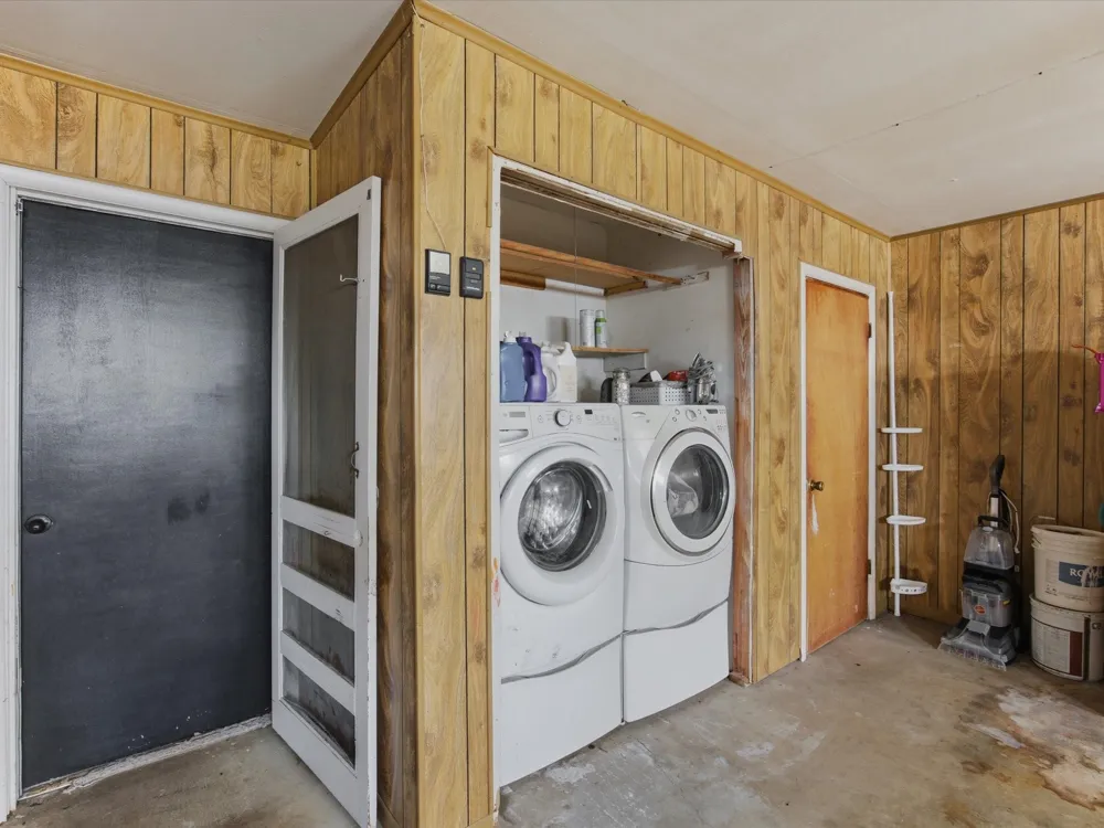 1312 Rock Street Bowie, TX 76230