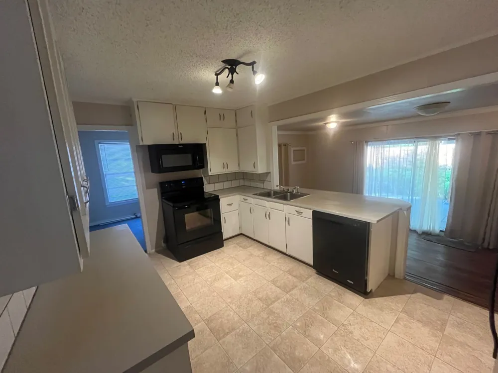 2212 Berkley Street Brownwood, TX 76801