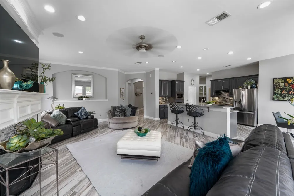 4489 Mira Vista Drive Frisco, TX 75034