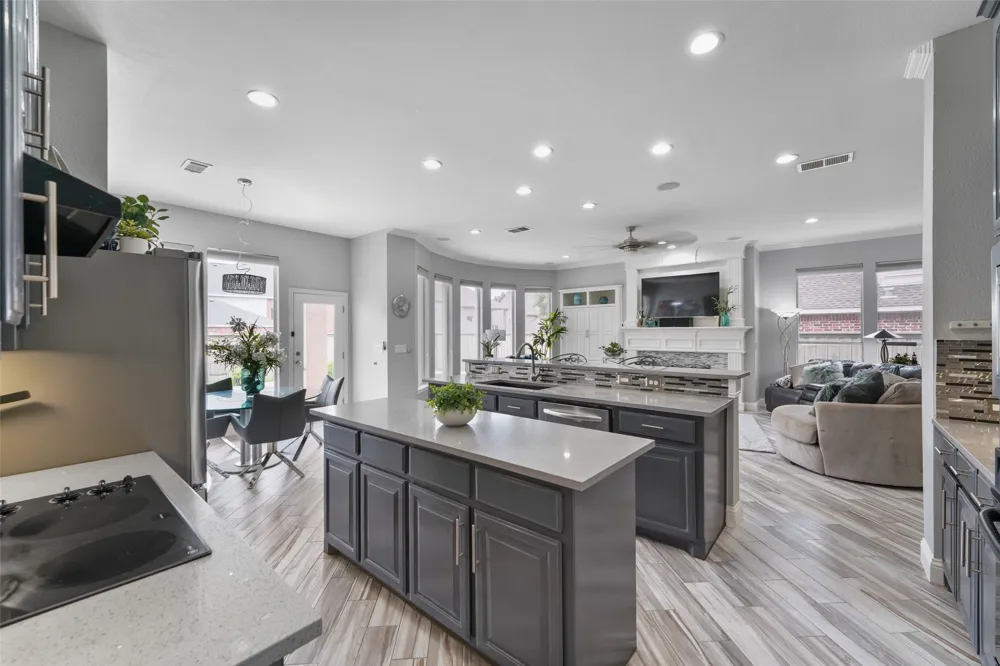 4489 Mira Vista Drive Frisco, TX 75034