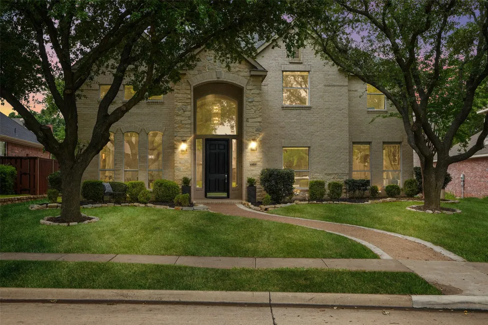 4489 Mira Vista Drive Frisco, TX 75034