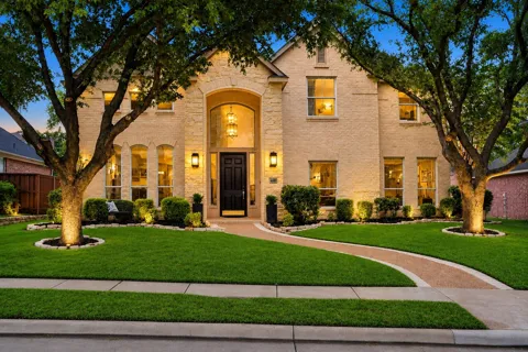 4489 Mira Vista Drive