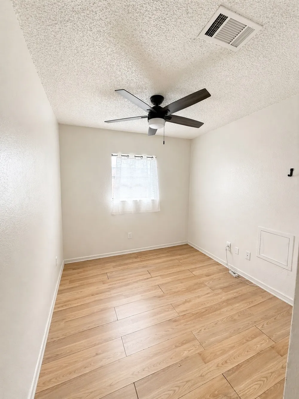 7813 Hood Street Lakeside, TX 76135