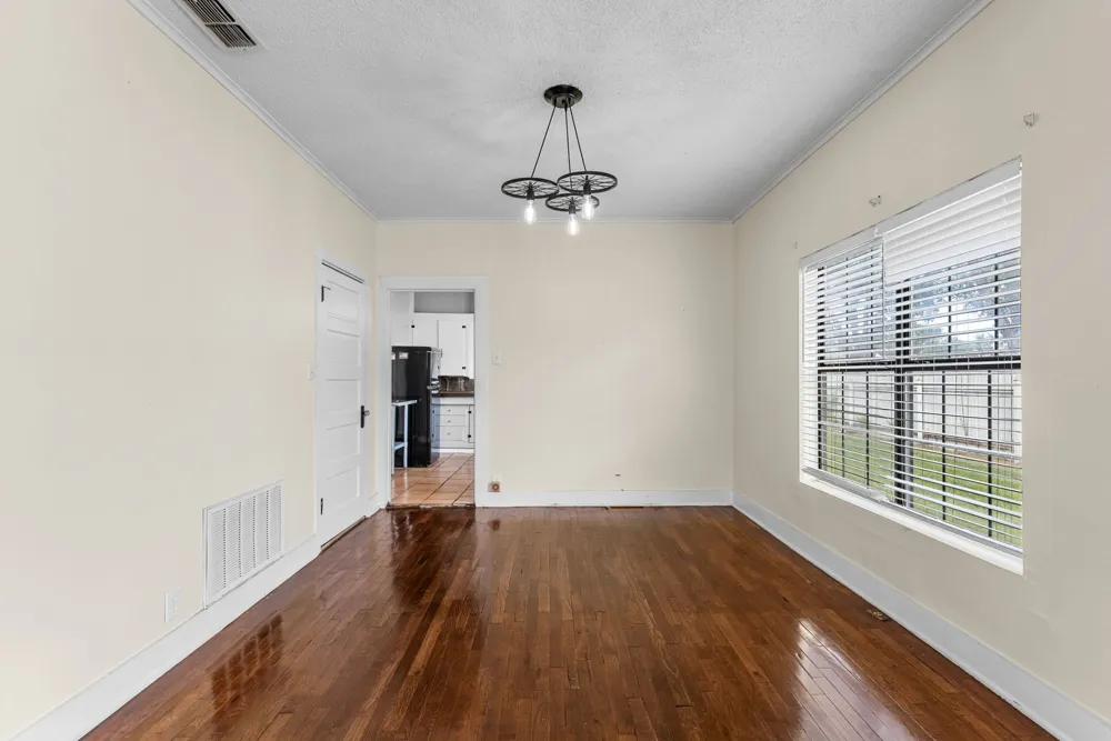 707 River Street Seymour, TX 76380