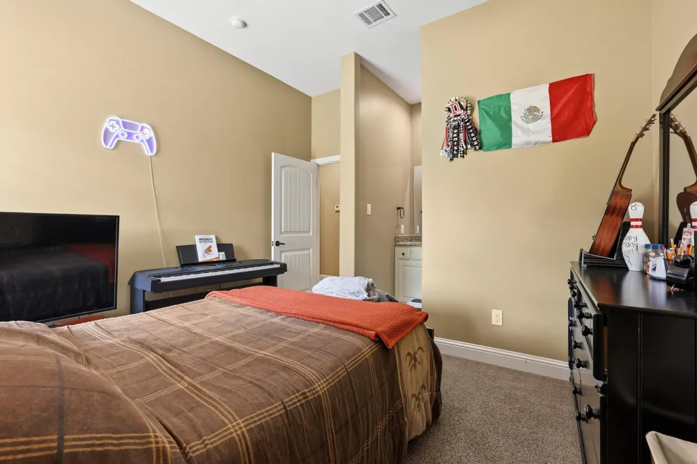 603 E Saunders Street Trenton, TX 75490