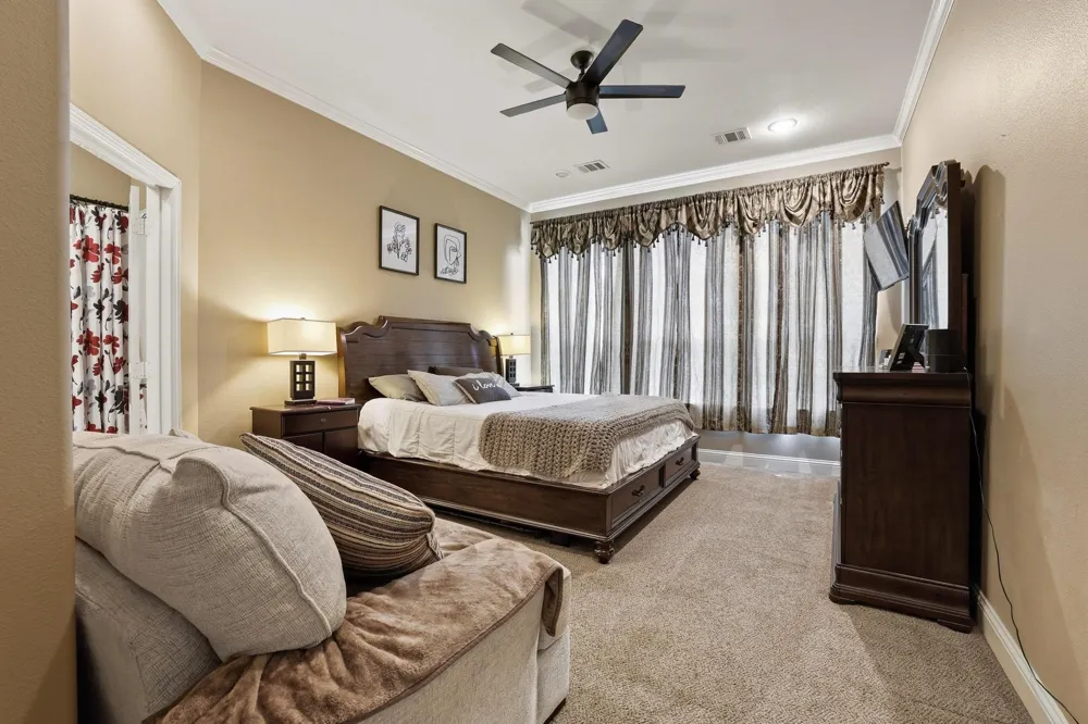 603 E Saunders Street Trenton, TX 75490