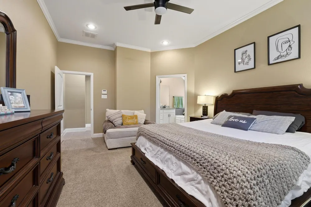 603 E Saunders Street Trenton, TX 75490