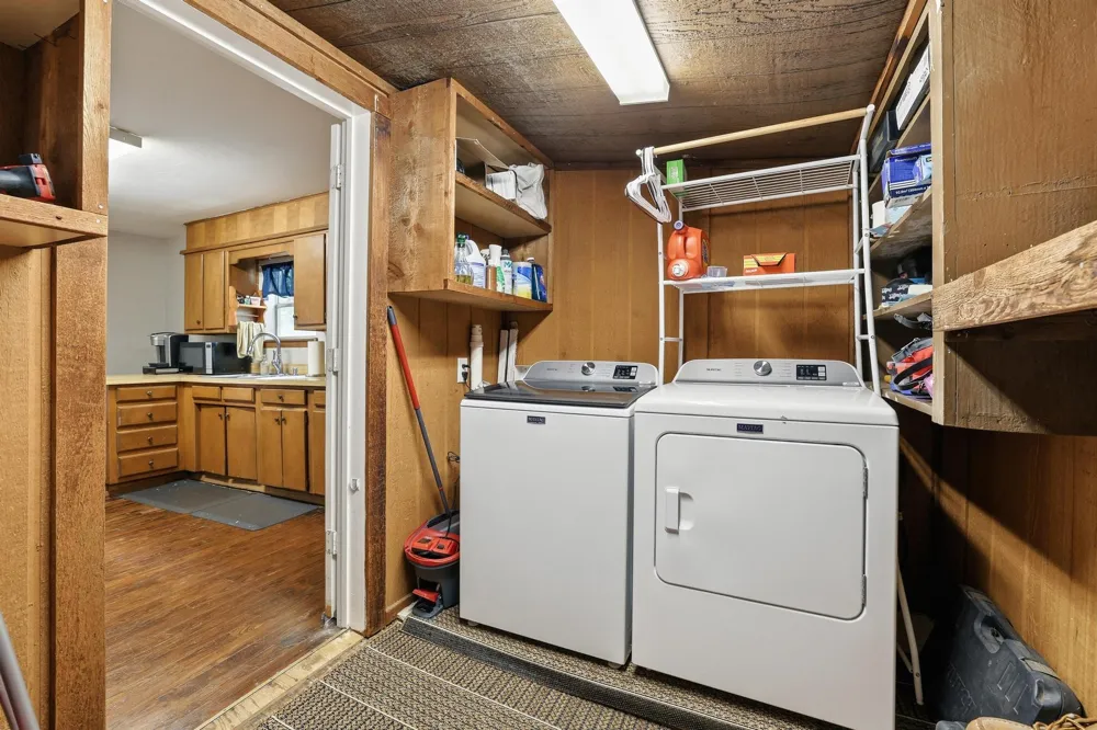 312 E Saunders Street Trenton, TX 75490
