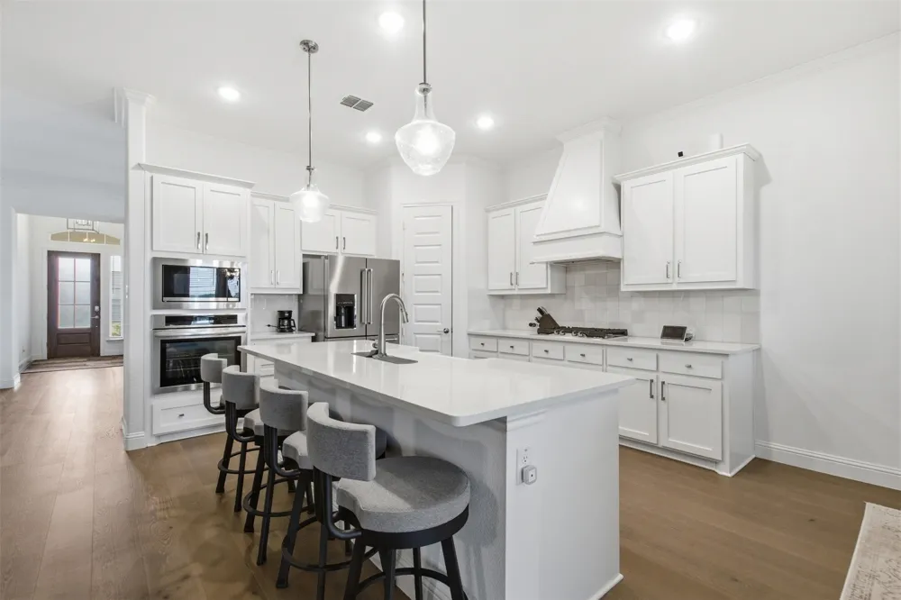 6008 Glenwood Drive Joshua, TX 76058