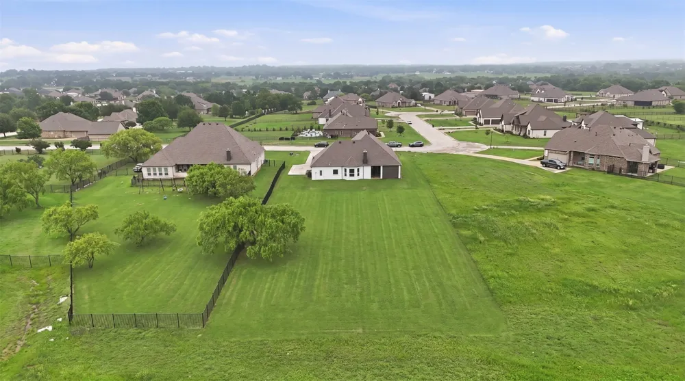 6008 Glenwood Drive Joshua, TX 76058