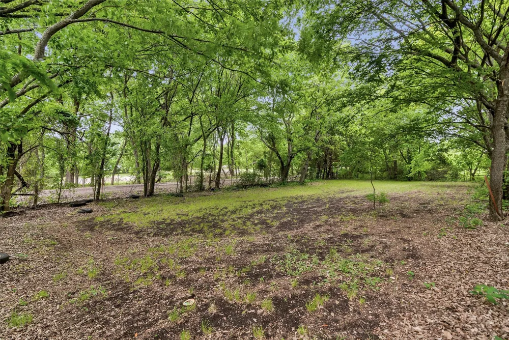 8546 County Road 500 Blue Ridge, TX 75424