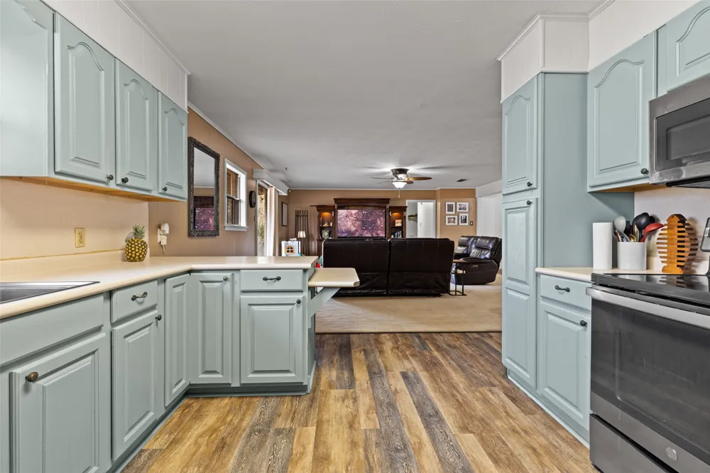 119 Mimosa Ore City, TX 75683