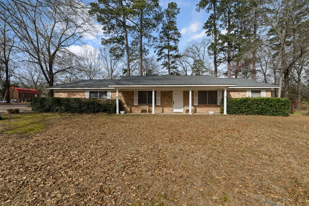 119 Mimosa Ore City, TX 75683