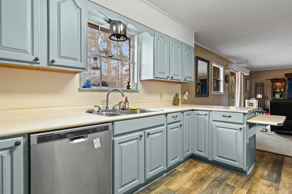 119 Mimosa Ore City, TX 75683