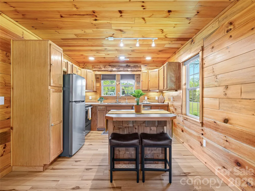 5881 US 23 Highway Mars Hill, NC 28754