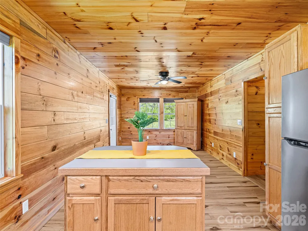 5881 US 23 Highway Mars Hill, NC 28754