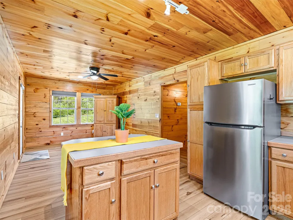 5881 US 23 Highway Mars Hill, NC 28754