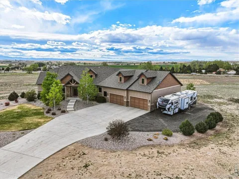 39917 Hilltop Circle