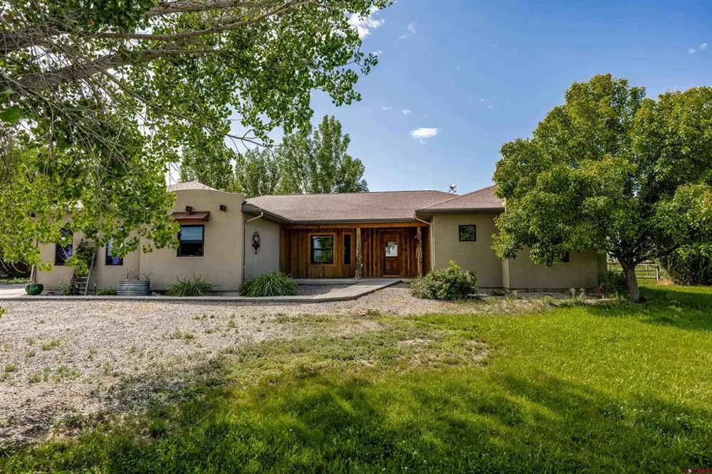 5184 6000 ROAD Olathe, CO 81425