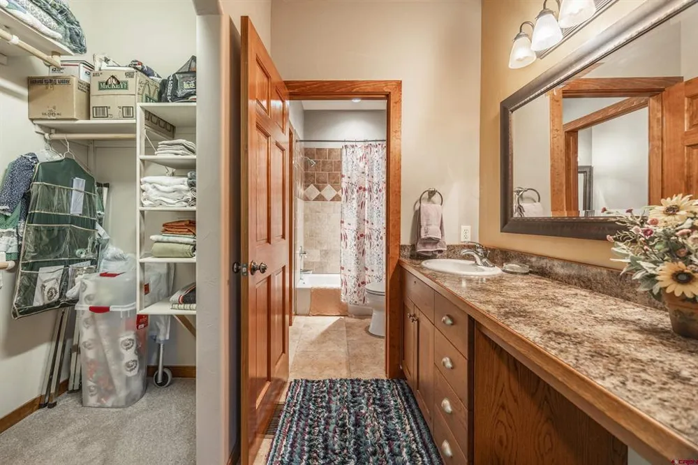 5184 6000 ROAD Olathe, CO 81425