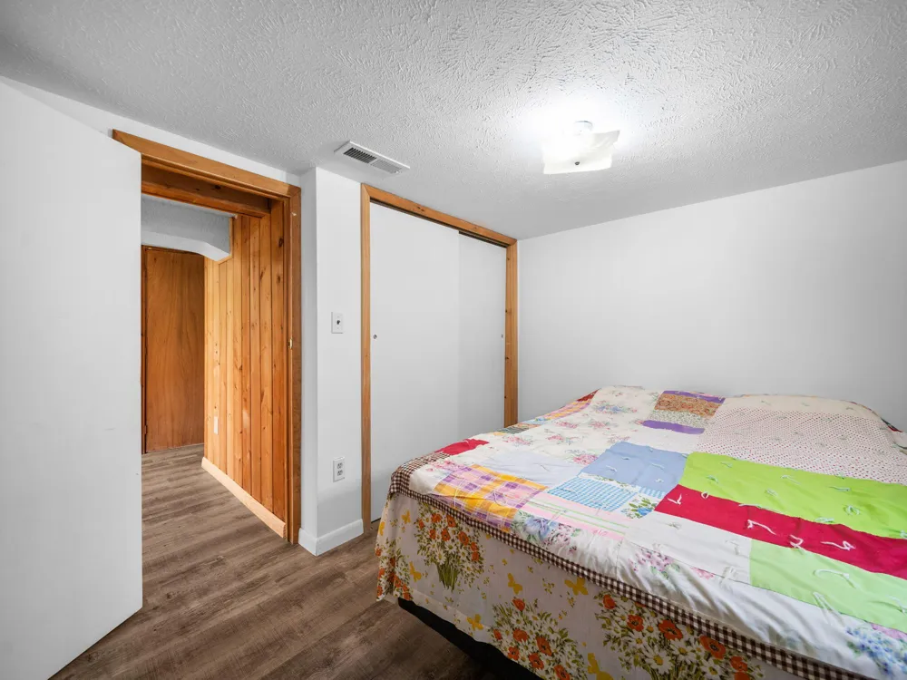 20041 E Chippewa Lake Drive Evart, MI 49631