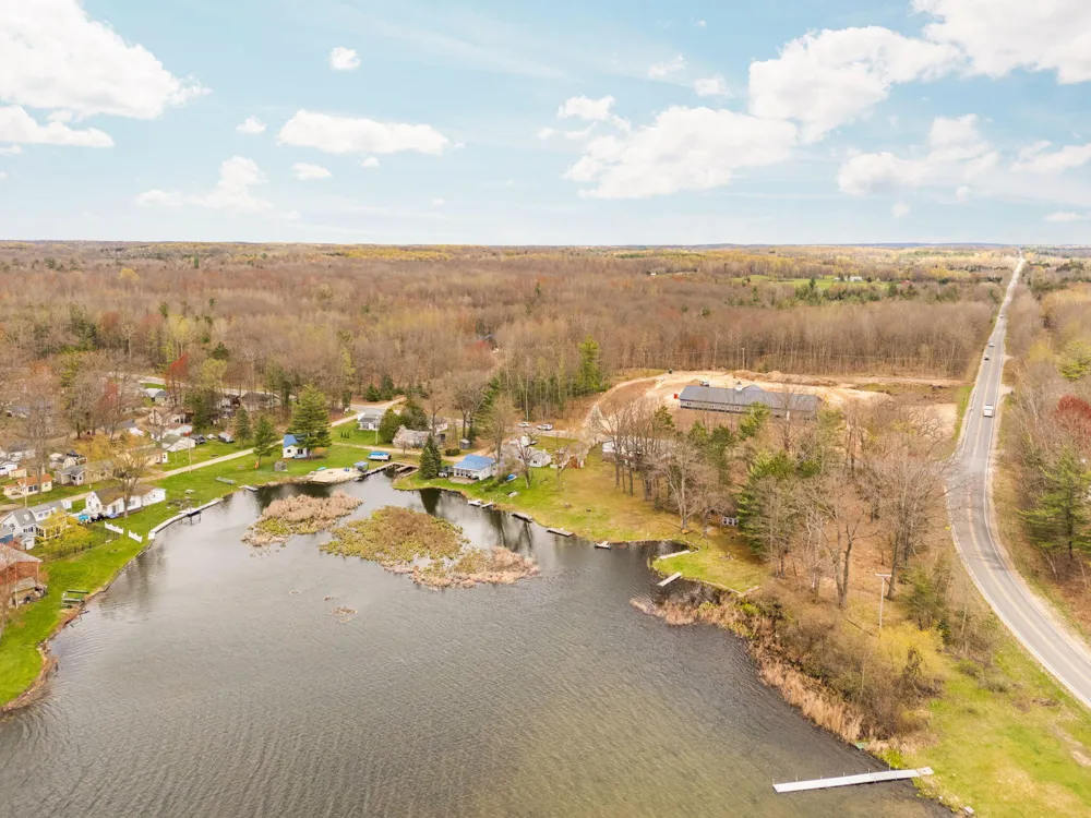 20041 E Chippewa Lake Drive Evart, MI 49631