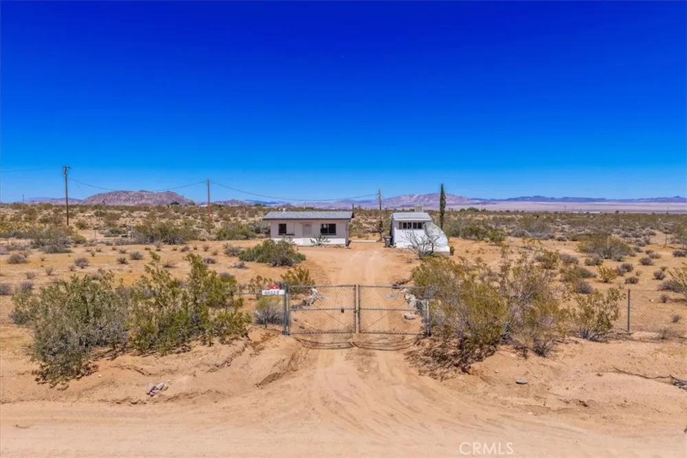 60650 Winters Landers, CA 92285