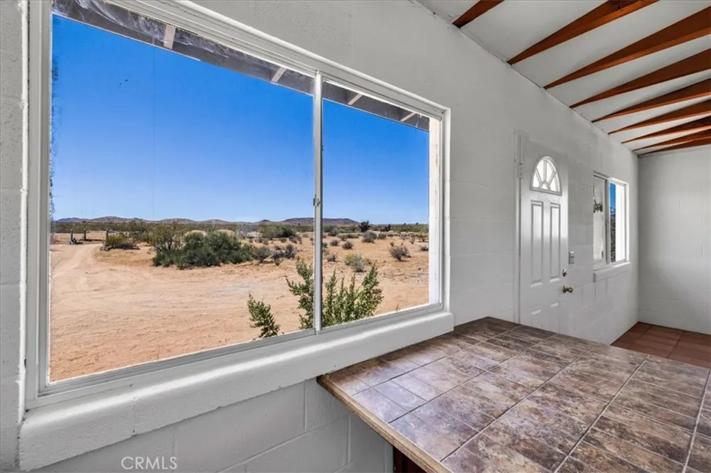 60650 Winters Landers, CA 92285