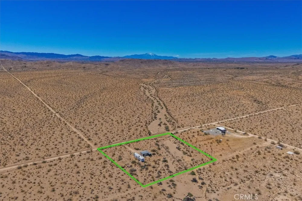 60650 Winters Landers, CA 92285