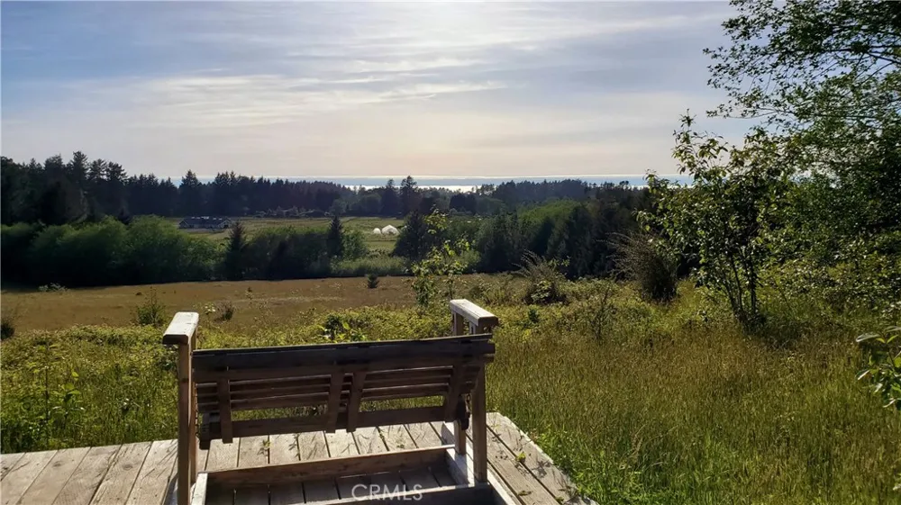 4415 Woods Lane Mckinleyville, CA 95519