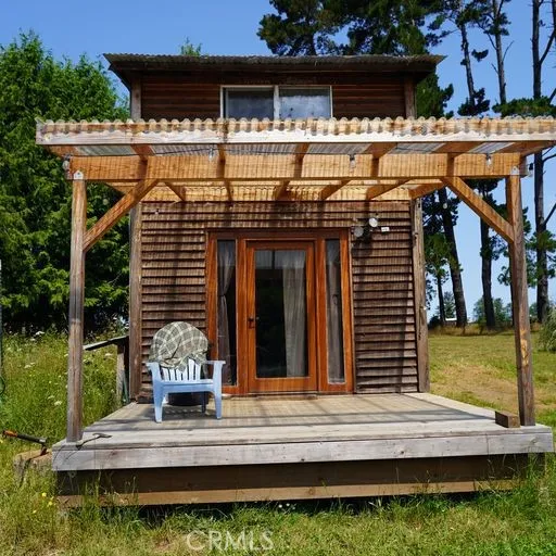 4415 Woods Lane Mckinleyville, CA 95519