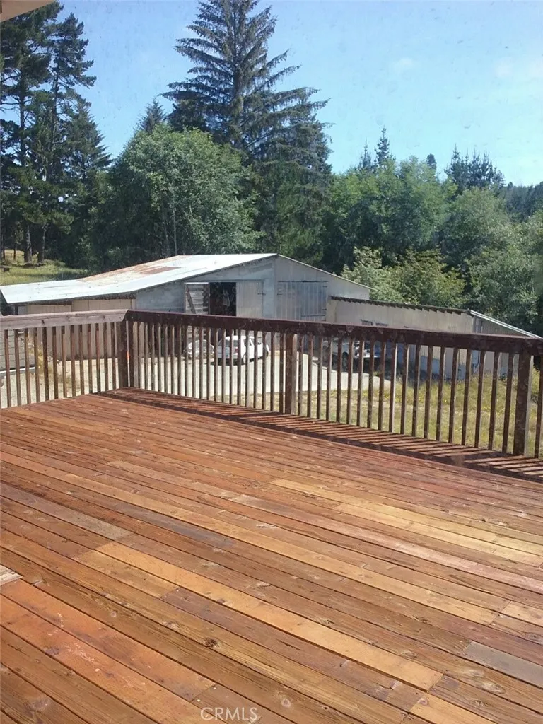 4415 Woods Lane Mckinleyville, CA 95519