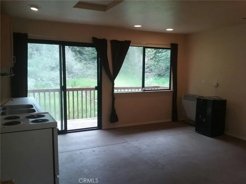 4415 Woods Lane Mckinleyville, CA 95519