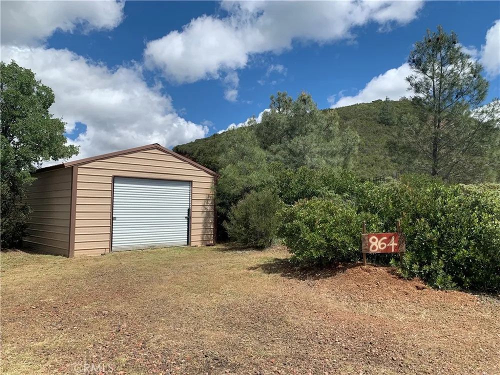 864 Watertrough Road Clearlake Oaks, CA 95423