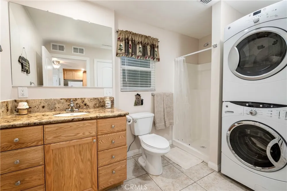 26780 Ca-189 Twin Peaks, CA 92391