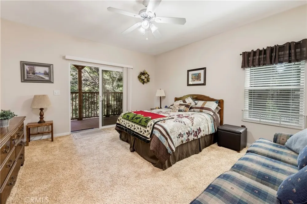 26780 Ca-189 Twin Peaks, CA 92391