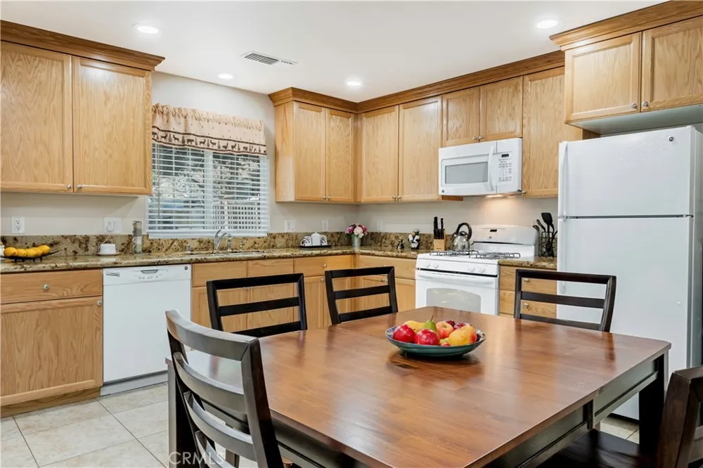 26780 Ca-189 Twin Peaks, CA 92391