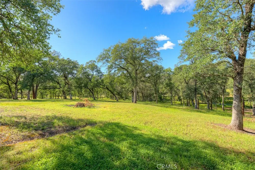 105 Silver Bar Drive Oroville, CA 95966