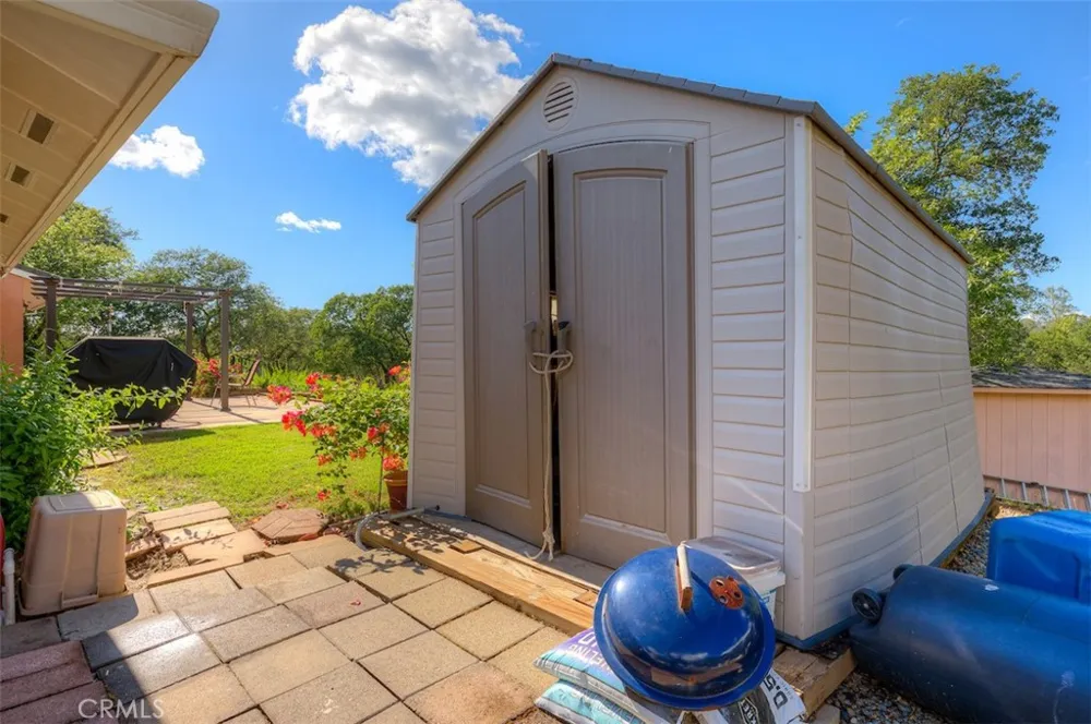 105 Silver Bar Drive Oroville, CA 95966