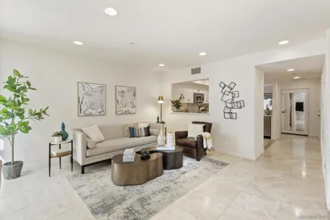 7520 Draper Ave #3