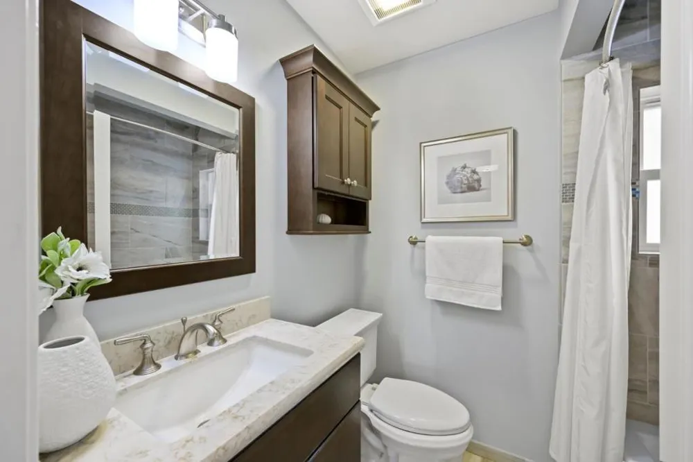 124 Vine Street San Carlos, CA 94070