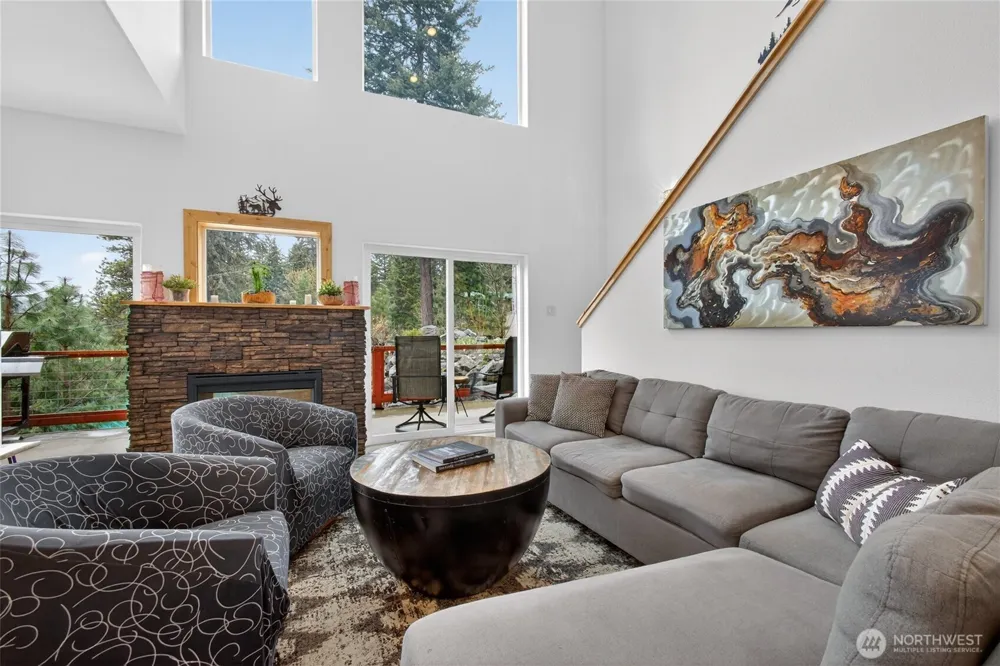 23119 Lake Wenatchee Hwy Leavenworth, WA 98826