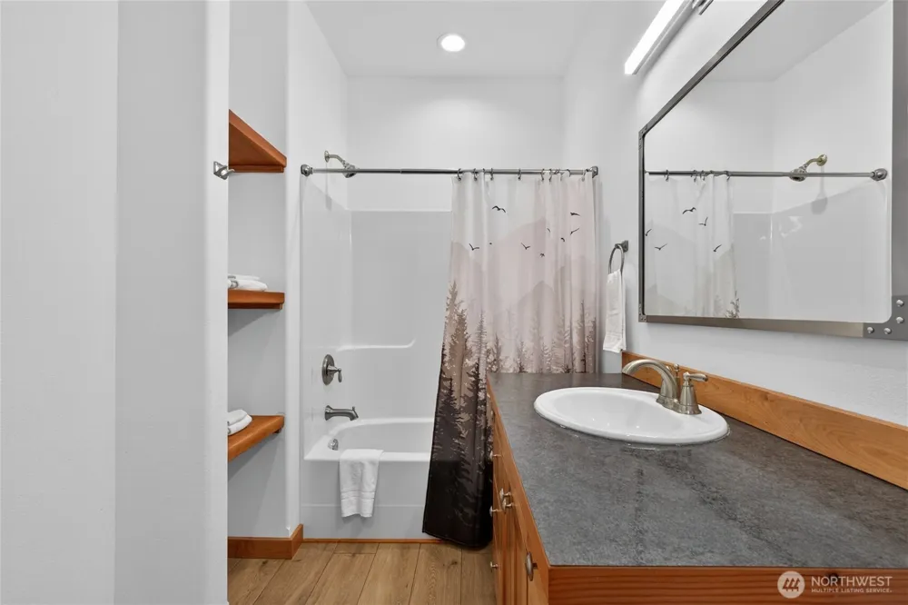 23119 Lake Wenatchee Hwy Leavenworth, WA 98826
