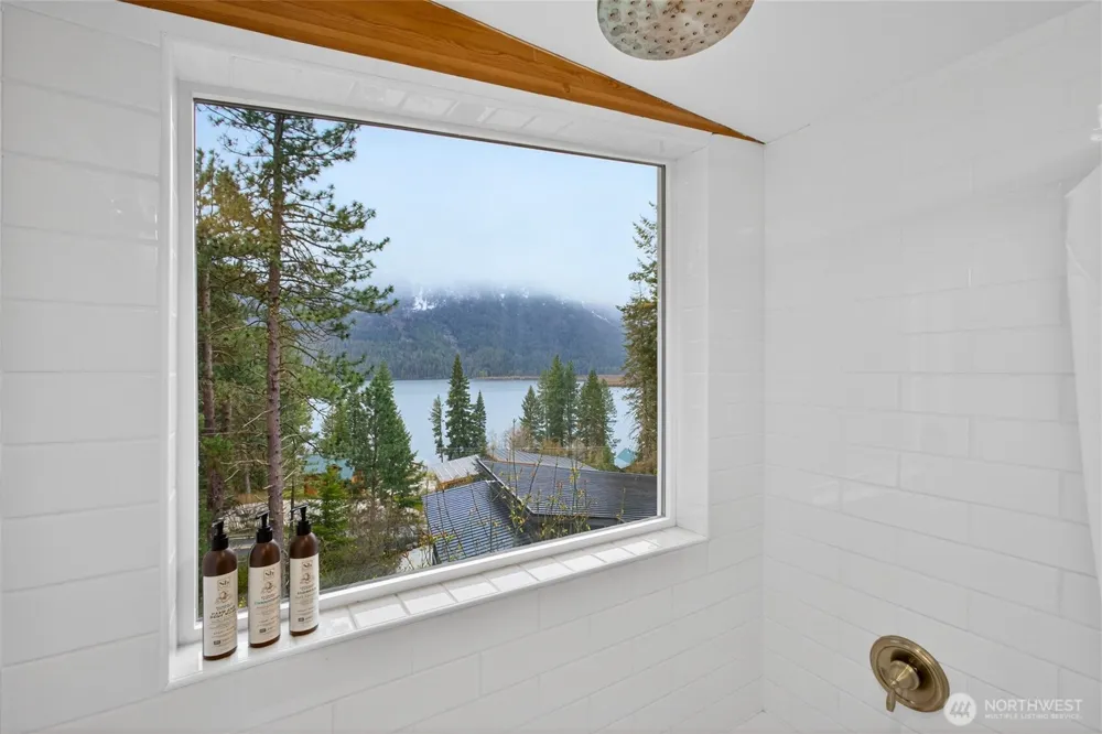 23119 Lake Wenatchee Hwy Leavenworth, WA 98826